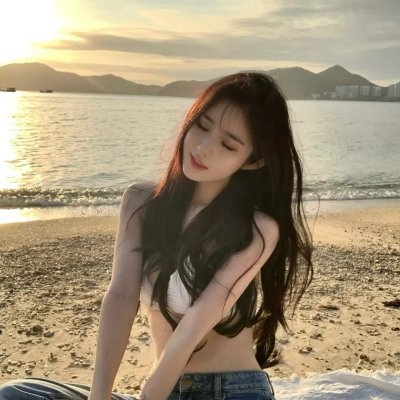 女孩梦三十